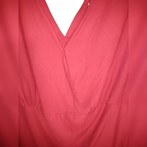Faded Glory woman 22/24 v-neeck red blouse. - Picture 2 of 6